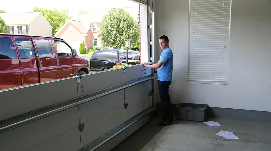 Expert garage door repair